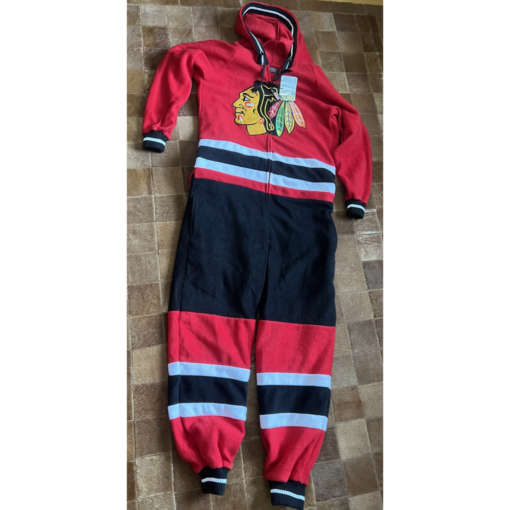 Hockey Sockey Chicago Blackhawks NHL Pajama One Piece Zip Fleece Warm Cozy Sz M